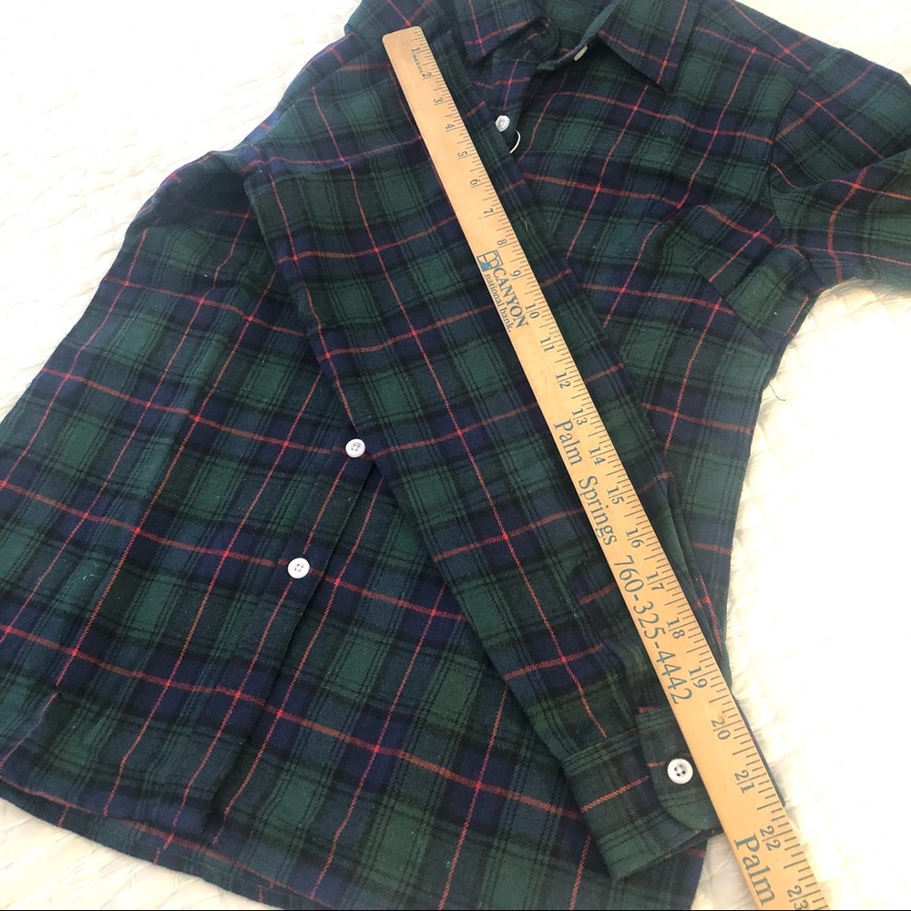 NWT Classic preppy Flannel button down shirt - Picture 6 of 8